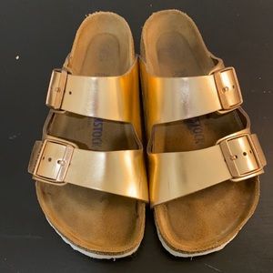 Metallic Gold Birkenstock’s